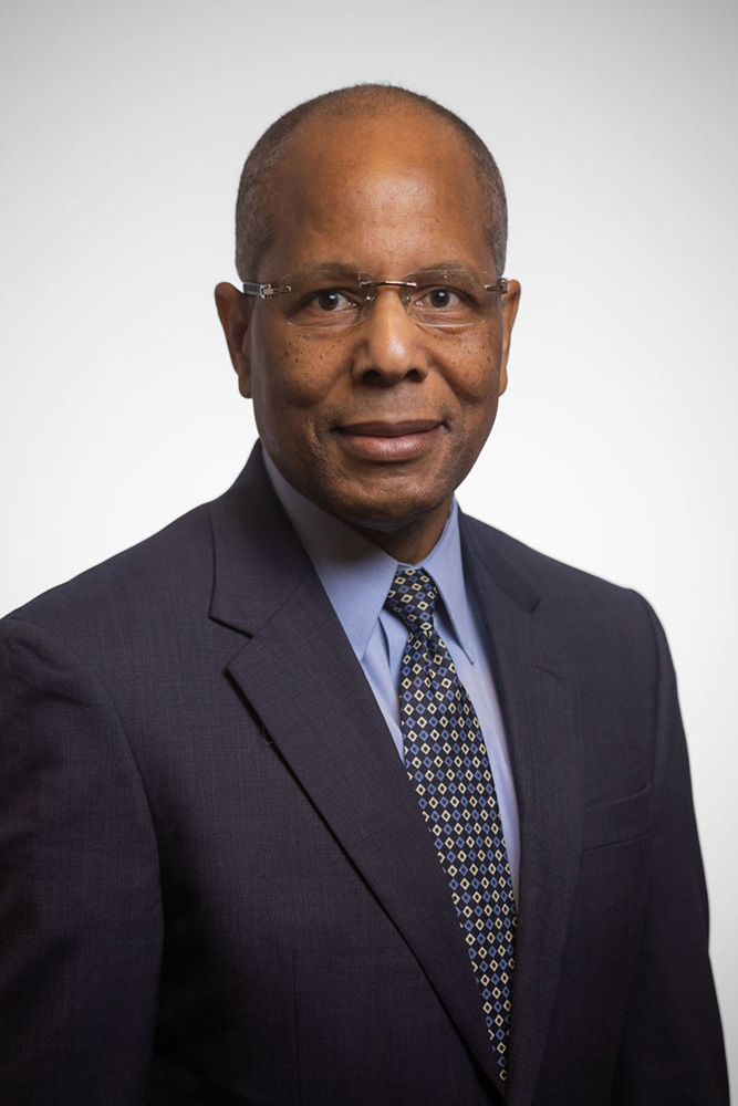 RichardMitchell-WtrsEdge-Board_7896 Portrait of Richard Mitchell